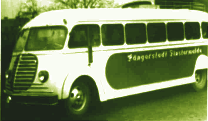 Mannschaftsbus 1950er - bequem zu den Punktspielen